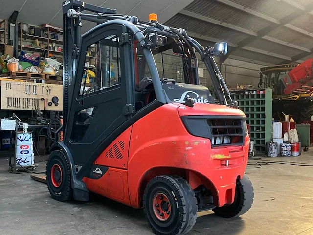 2018 linde h30t vorkheftruck met uitschuifbare lepels - afbeelding 32 van  32