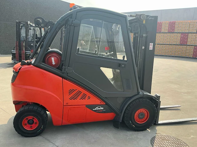 2018 linde h35t-02 vorkheftruck - afbeelding 6 van  19