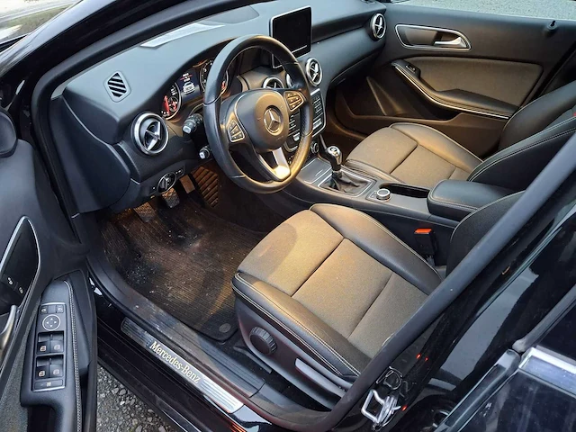2018 mercedes-benz a 160 d - personenauto - afbeelding 3 van  21