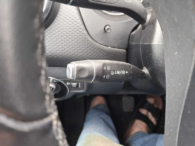 2018 mercedes-benz a 160 d stationwagen - afbeelding 7 van  30