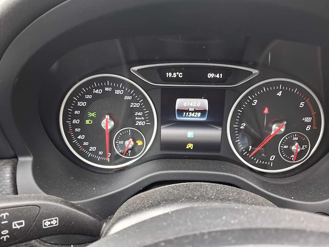 2018 mercedes-benz a 160 d stationwagen - afbeelding 9 van  30