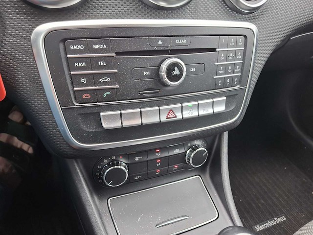 2018 mercedes-benz a 160 d stationwagen - afbeelding 11 van  30