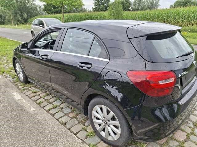 2018 mercedes-benz a 160 d stationwagen - afbeelding 28 van  30