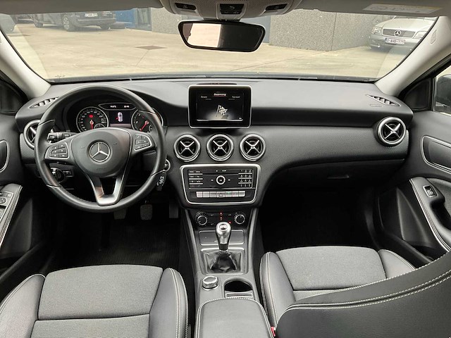 2018 mercedes-benz a160 d - afbeelding 10 van  41