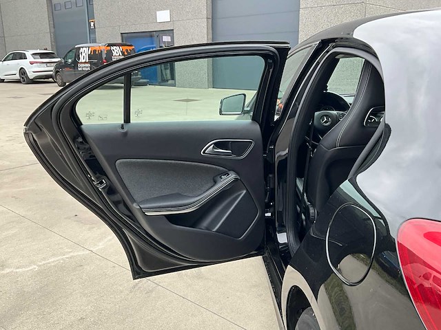 2018 mercedes-benz a160 d - afbeelding 18 van  41