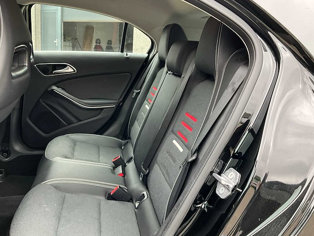 2018 mercedes-benz a160 d - afbeelding 21 van  41