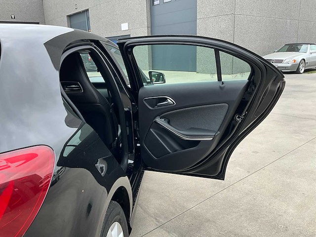 2018 mercedes-benz a160 d - afbeelding 25 van  41