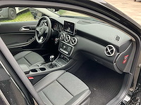 2018 mercedes-benz a160 d - afbeelding 32 van  41