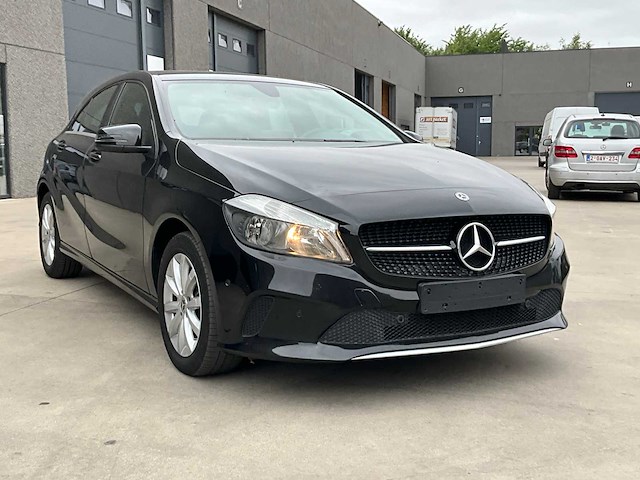 2018 mercedes-benz a160 d - afbeelding 39 van  41