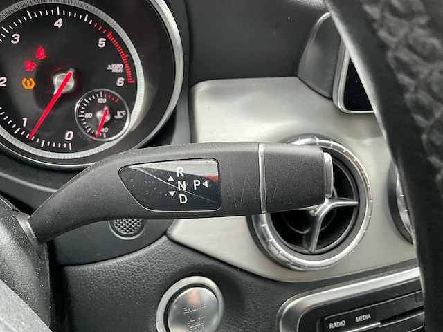 2018 mercedes-benz cla 200 d personenauto - afbeelding 6 van  30