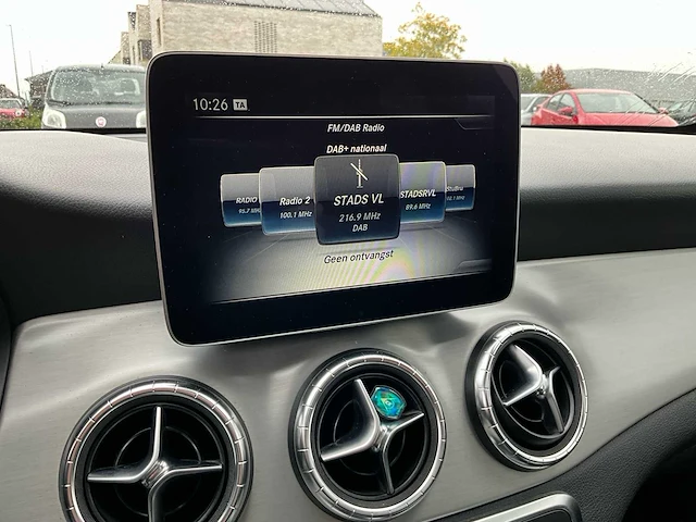 2018 mercedes-benz cla 200 d personenauto - afbeelding 7 van  30