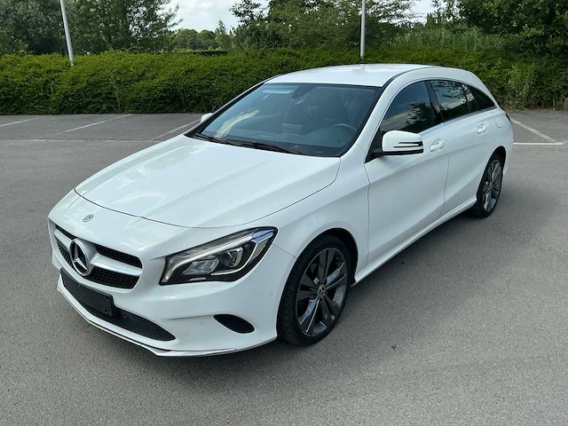 2018 mercedes-benz cla 200d personenauto - afbeelding 1 van  21