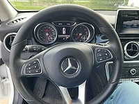 2018 mercedes-benz cla 200d shootingbrake - afbeelding 9 van  24