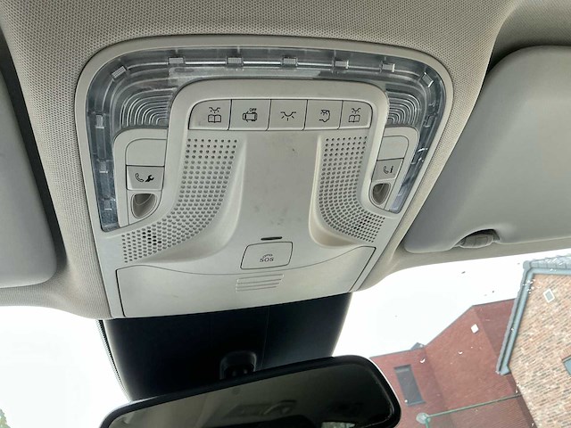 2018 mercedes-benz v220 - afbeelding 11 van  58