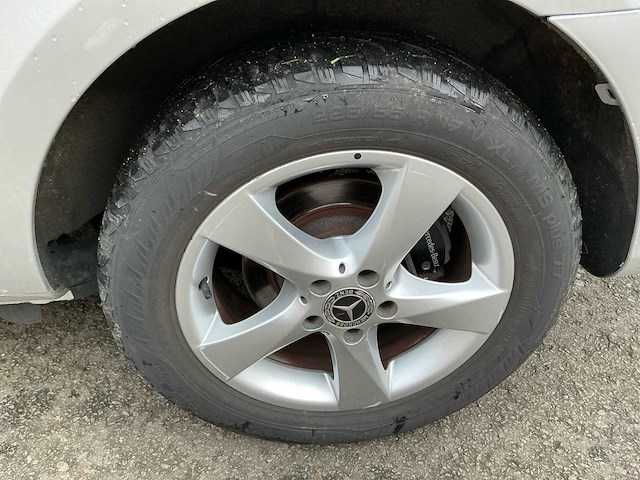 2018 mercedes-benz v220 - afbeelding 37 van  58