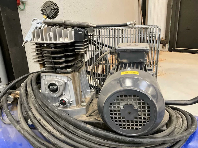 2018 michelin 200 luchtcompressor - afbeelding 5 van  8