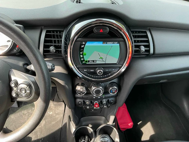 2018 mini one 1.5i auto - afbeelding 11 van  40