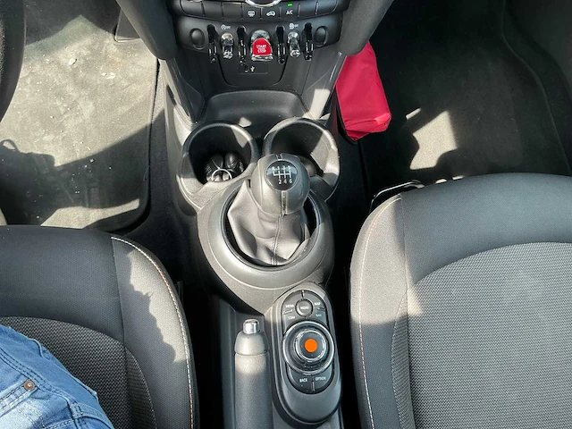 2018 mini one 1.5i auto - afbeelding 13 van  40