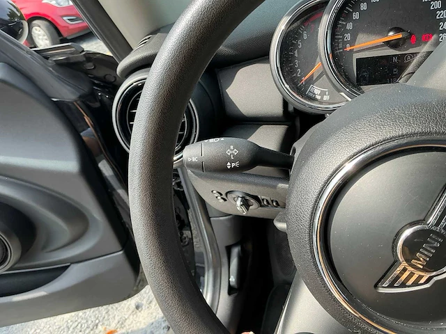 2018 mini one 1.5i auto - afbeelding 15 van  40