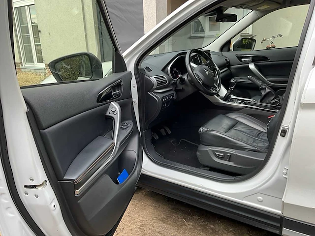 2018 mitsubishi eclipse cross personenauto - afbeelding 2 van  36