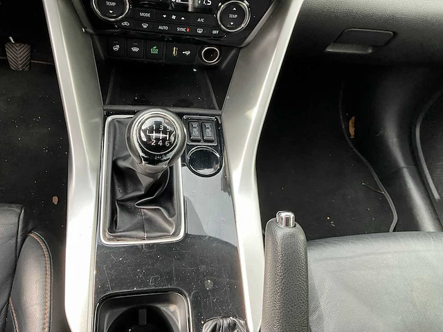 2018 mitsubishi eclipse cross personenauto - afbeelding 6 van  36