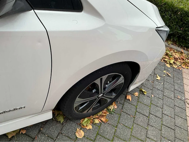 2018 nissan leef zero emissies personenauto - afbeelding 13 van  16