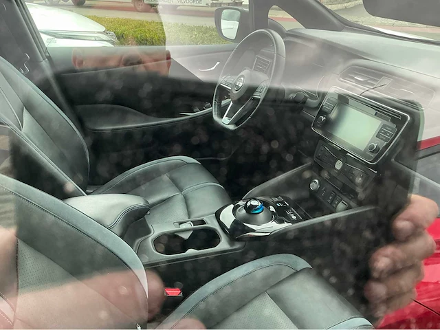 2018 nissan leef zero emissies personenauto - afbeelding 15 van  16