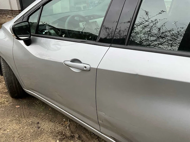 2018 nissan micra personenauto - afbeelding 20 van  32