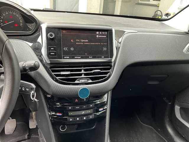 2018 peugeot 2008 personenauto - afbeelding 7 van  31