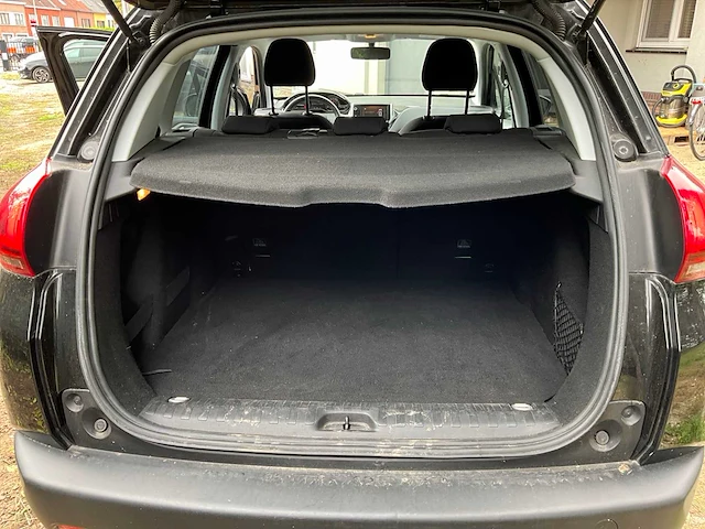 2018 peugeot 2008 personenauto - afbeelding 15 van  31