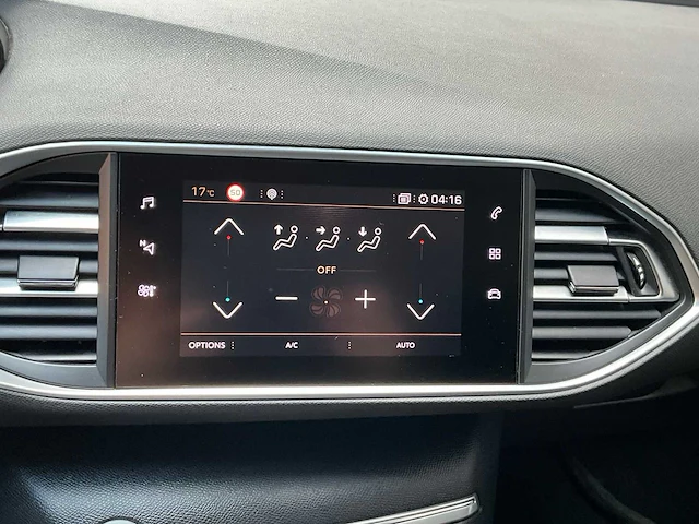 2018 peugeot 308 personenauto - afbeelding 17 van  50