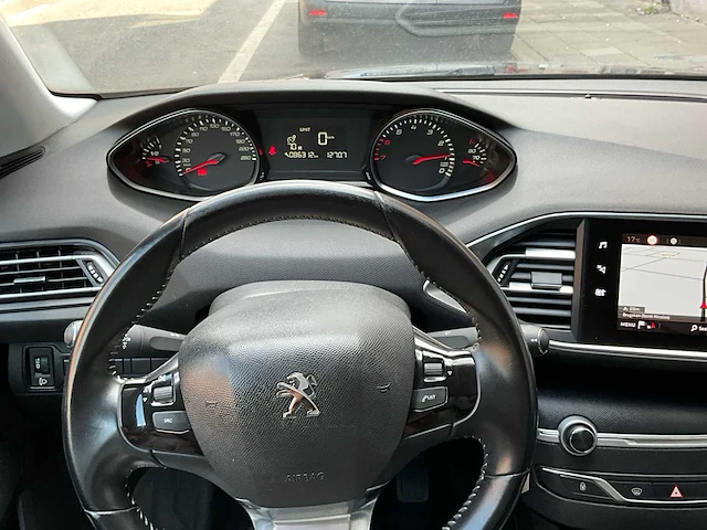 2018 peugeot 308 personenauto - afbeelding 20 van  50