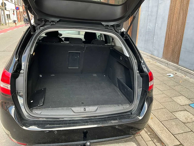 2018 peugeot 308 personenauto - afbeelding 43 van  50