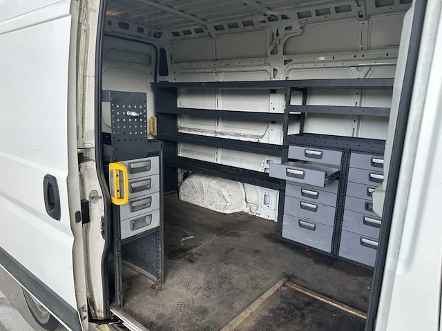 2018 peugeot boxer l2h2 personenauto - afbeelding 11 van  17