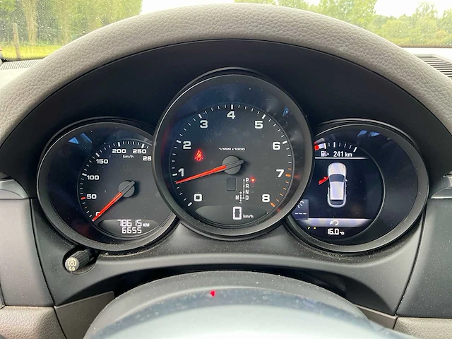 2018 porsche macan personenauto - afbeelding 28 van  62