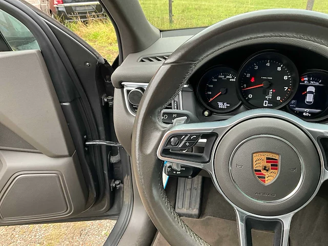 2018 porsche macan personenauto - afbeelding 29 van  62