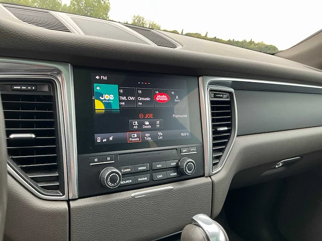 2018 porsche macan personenauto - afbeelding 32 van  62