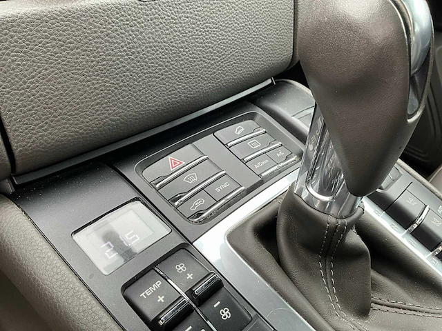 2018 porsche macan personenauto - afbeelding 38 van  62
