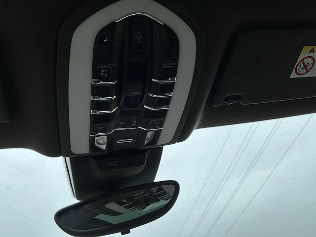 2018 porsche macan personenauto - afbeelding 40 van  62
