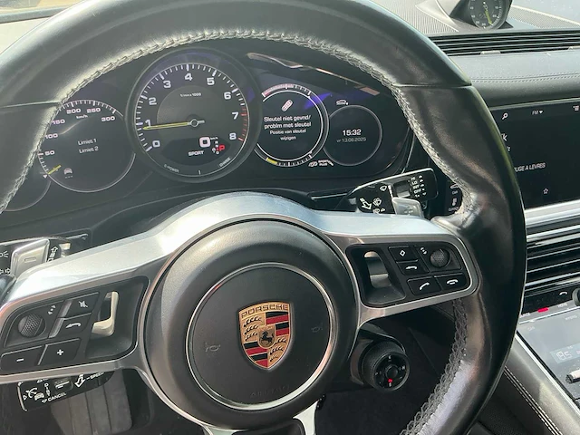 2018 porsche panamera 4e hybride personenauto - afbeelding 21 van  40