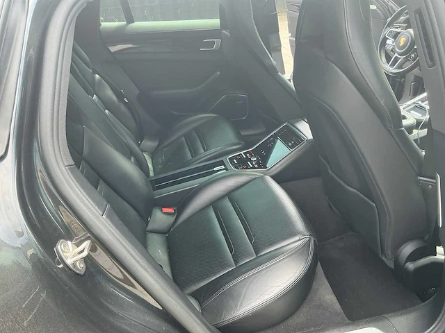 2018 porsche panamera 4e hybride personenauto - afbeelding 28 van  40