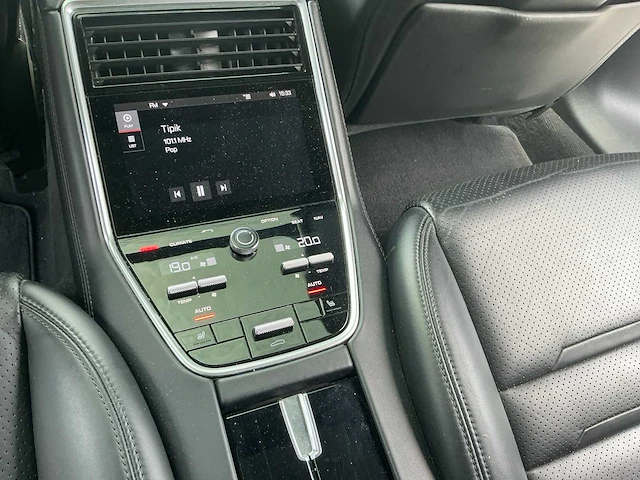 2018 porsche panamera 4e hybride personenauto - afbeelding 32 van  40