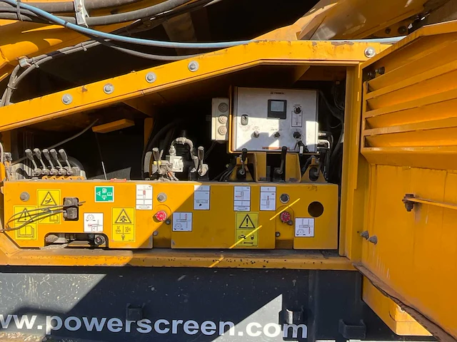 2018 powerscreen h6203 mobiele zeefinstallatie - afbeelding 18 van  46