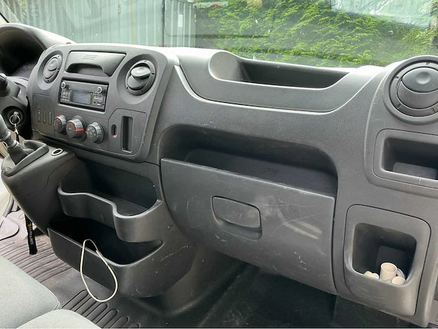 2018 renault master lichte vrachtwagen met hoogtewerker - afbeelding 13 van  49