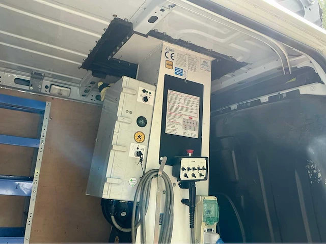 2018 renault master lichte vrachtwagen met hoogtewerker - afbeelding 19 van  49