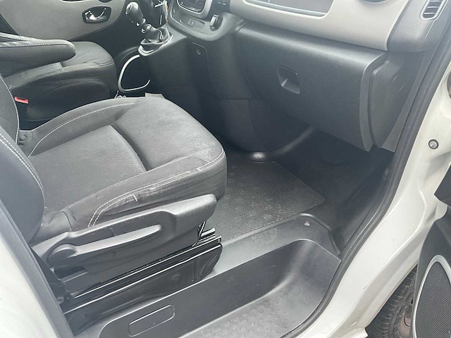 2018 renault trafic 1.6 cdi - ex-ambulance - ingericht - afbeelding 48 van  60