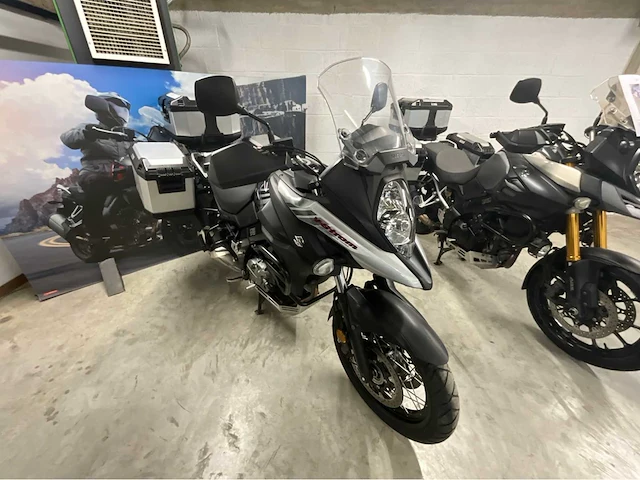 2018 suzuki vstrom motorfiets - afbeelding 6 van  9