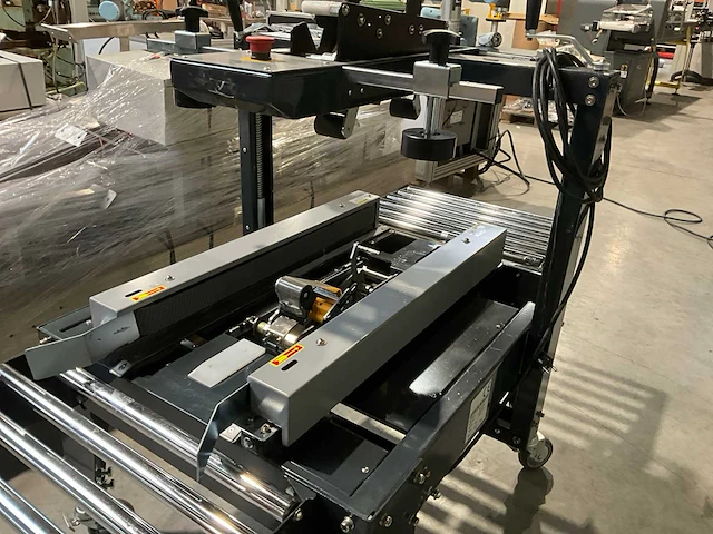 2018 tmd-c26u dozensluitmachine - afbeelding 5 van  7