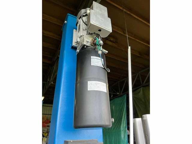 2018 tyreon tl40e2 hefbrug - afbeelding 10 van  14