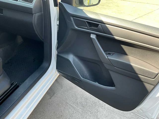 2018 volkswagen caddy lichte vracht - afbeelding 35 van  47